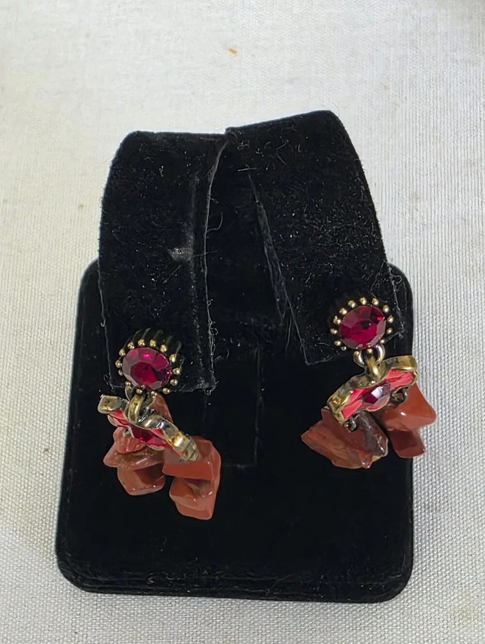 Boho Red Statement Necklace & Earring Set – Antique Brass Tone & Crystal